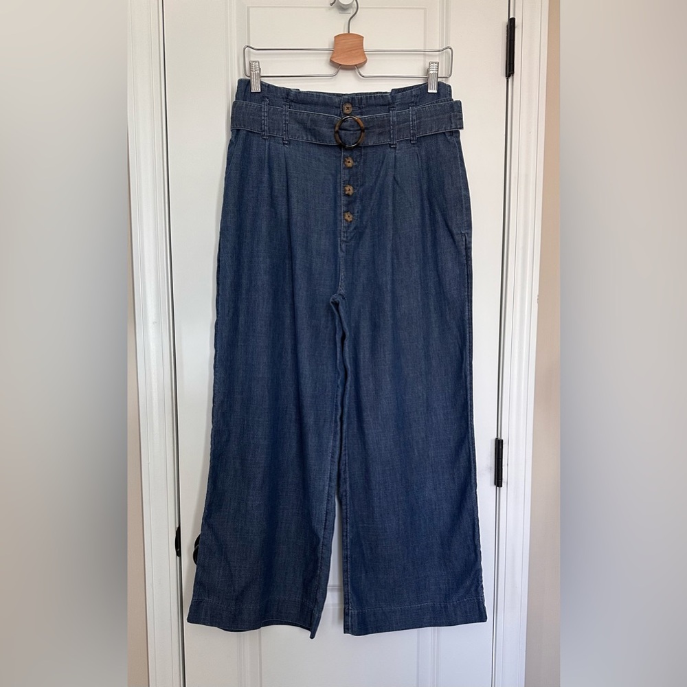 Abercrombie & Fitch Wide-Leg Denim Women’s Pants with Belt Size- Medium